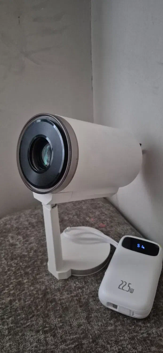 پرژکتور HY302 به همراه پرده ۲۰۰ اینچ|تلویزیون و پروژکتور|تهران, نازی‌آباد|دیوار