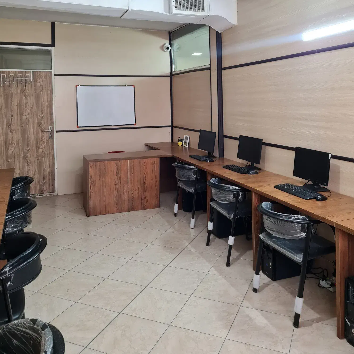 آموزش گرافیک - فتوشاپ، ایلاستریتور، UI/UX|خدمات آموزشی|کرج, گلشهر|دیوار