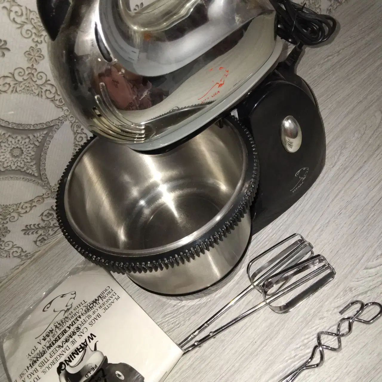 همزن برقی|خردکن، آسیاب، غذاساز|شاهرود, |دیوار