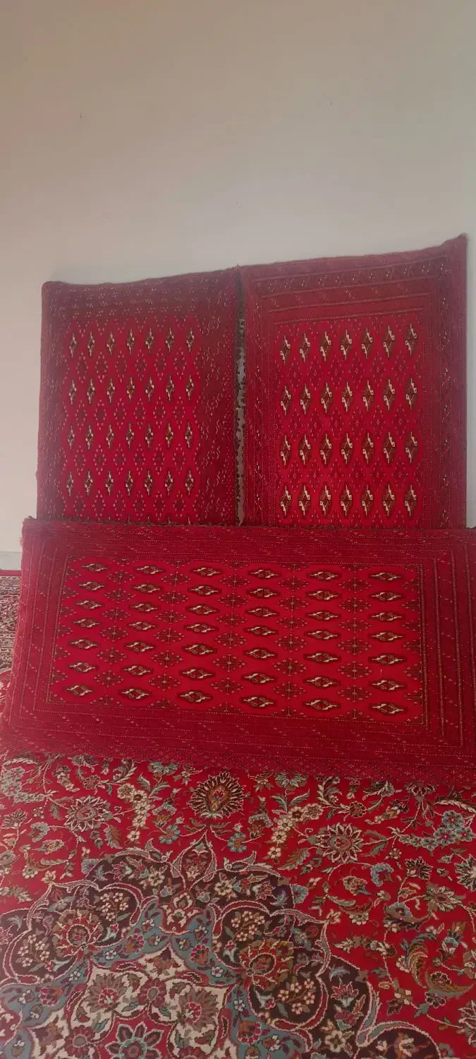 پشتی سنتی|پشتی|هشتگرد, گلسار|دیوار