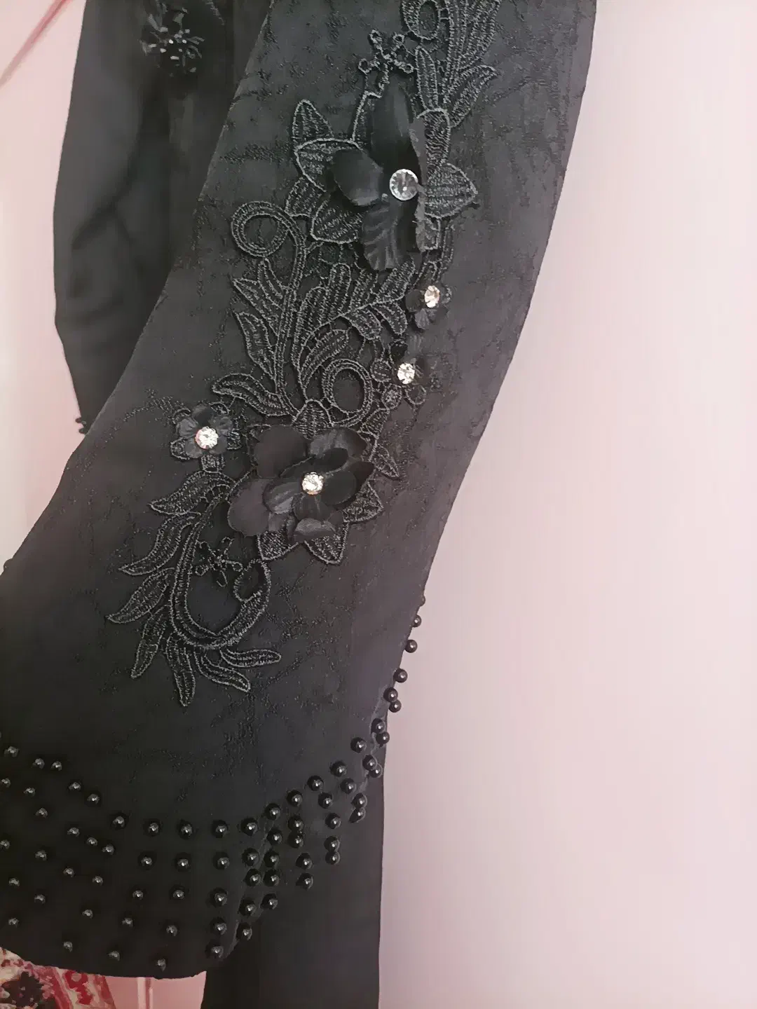 مانتومجلسی|لباس|تبریز, |دیوار