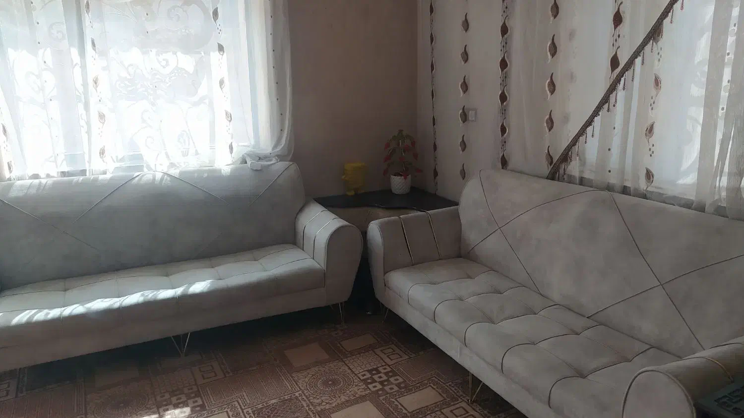 دو دست مبل جدید پایه استیل و پایه فلزی تخت دونفره|مبلمان خانگی و میز عسلی|قطور, |دیوار