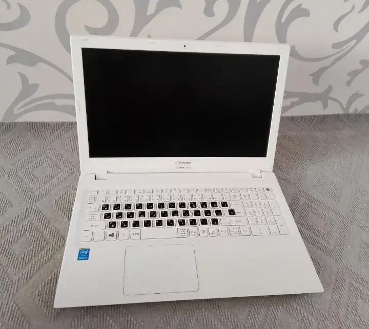 لبتاب ایسر|رایانه همراه|بیرجند, |دیوار