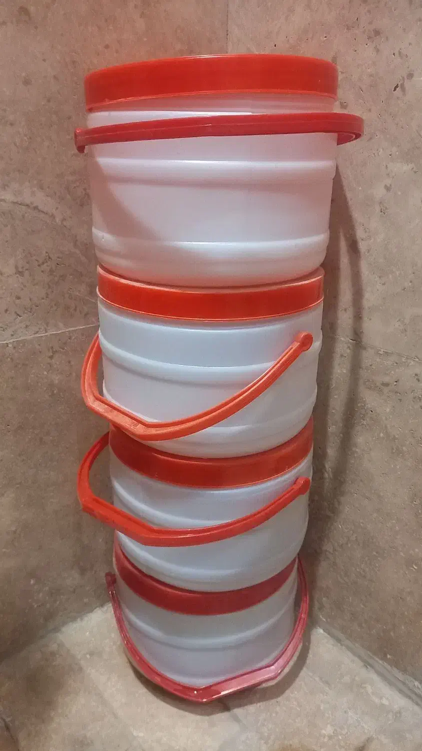 دبه رب|ظروف نگهدارنده، پلاستیکی، یکبارمصرف|قم, انسجام|دیوار