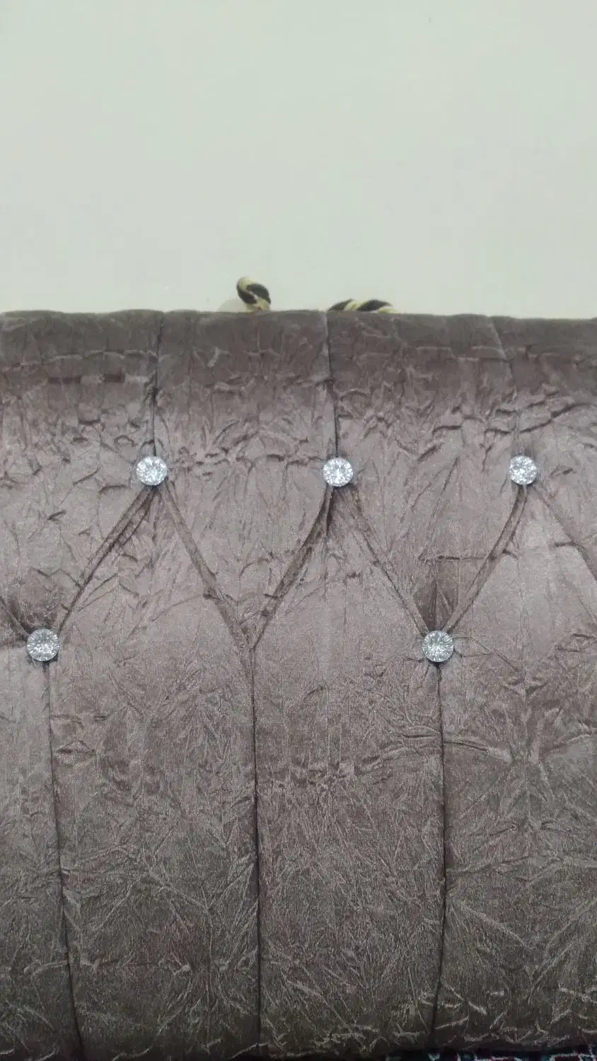 پشتی|پشتی|کوهدشت, |دیوار