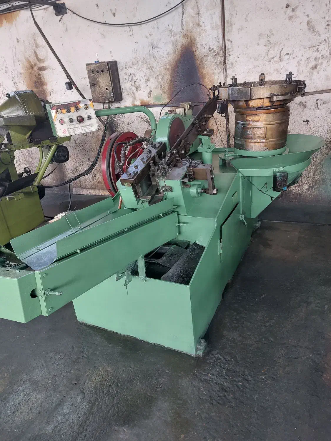 دستگاه تولید پیچ تایوانی|ماشینآلات صنعتی|قائمشهر, |دیوار