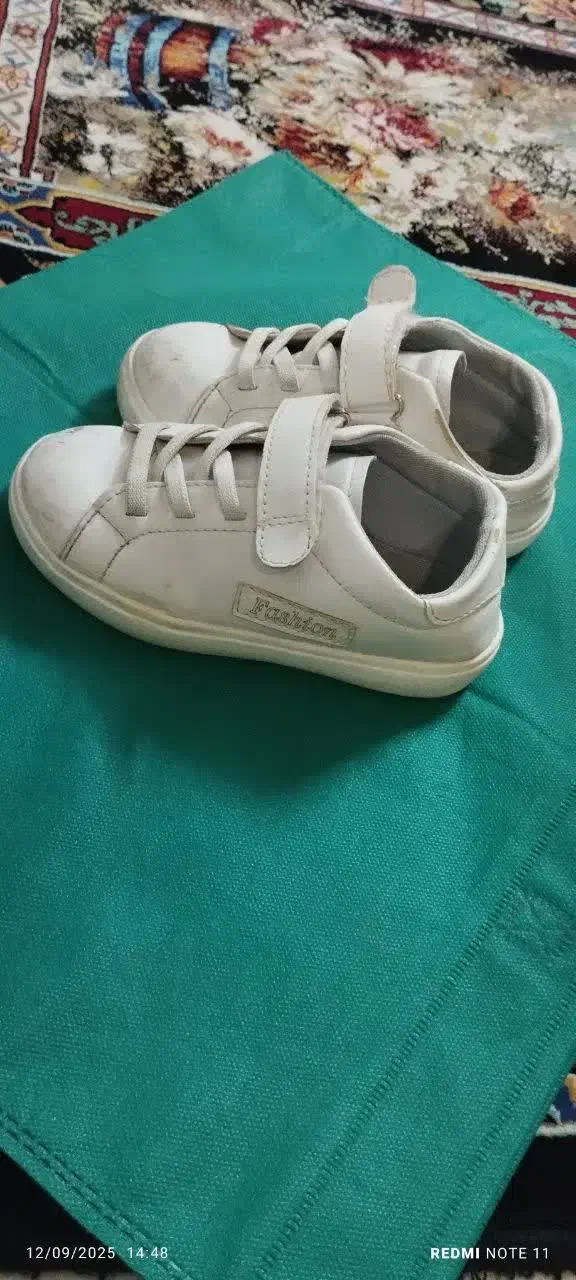 کتونی خارجی پنج جفت ۵۰۰|کیف، کفش، کمربند|اسلام‌شهر, شهرک الهیه|دیوار