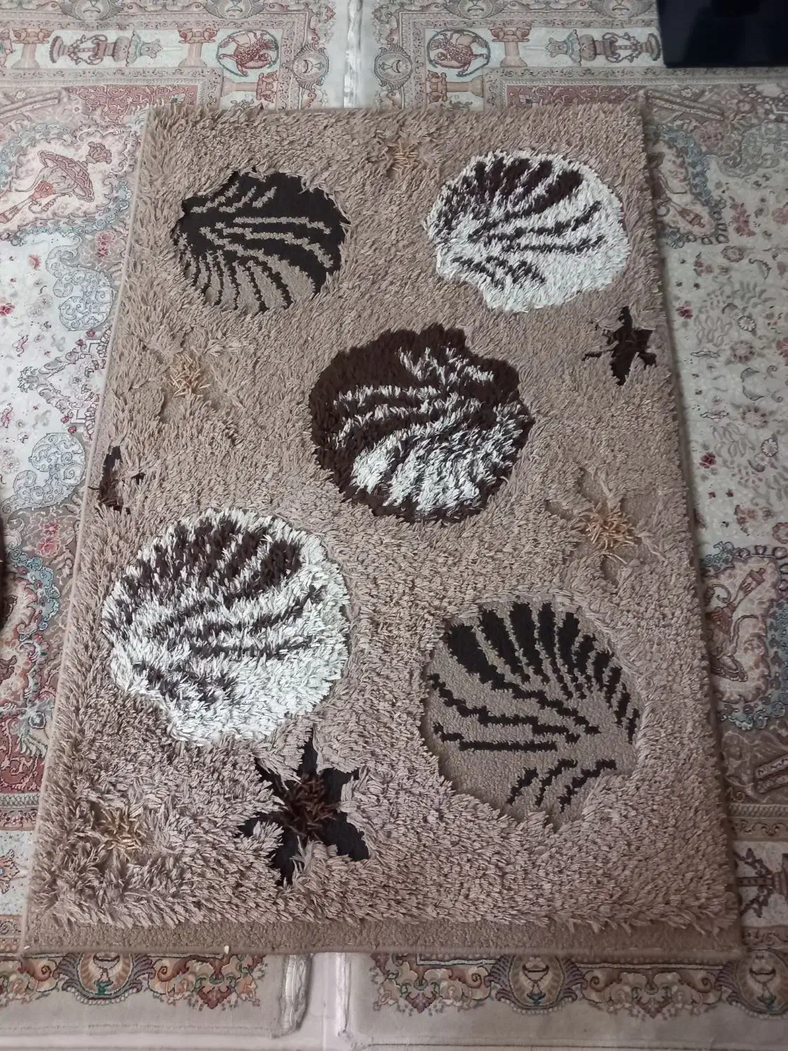 فرش آشپزخانه و پادری وفرش اطاق خواب بچه دخترانه|فرش|اسلام‌شهر, شهرک واوان|دیوار