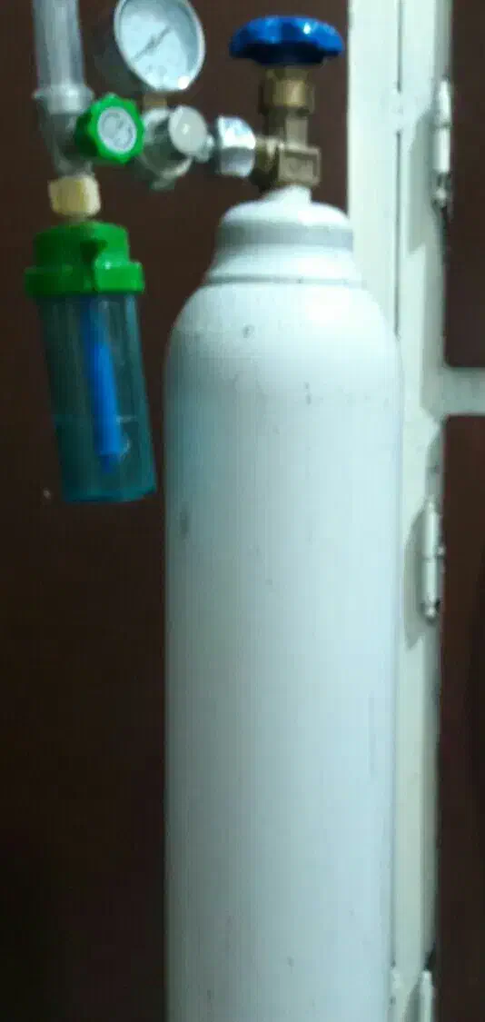 کپسول اکسیژن ده لیتری همراه مانومتر  ساخت چین|پزشکی|اسلامشهر, شهرک قائمیه|دیوار