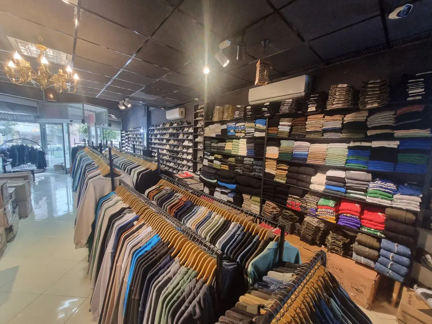 مغازه دوطبقه 179متر در معلم.شمسی‌پور|اجارهٔ مغازه و غرفه|رشت, معلم|دیوار