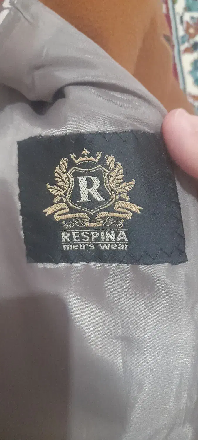 پالتو رسپینا یقه ایتالیایی رنگ شتری|لباس|شاهین‌شهر, شهرک میلاد|دیوار