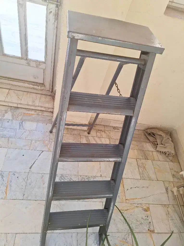 نردبان فلزی|ابزارآلات|تهران, ظفر|دیوار