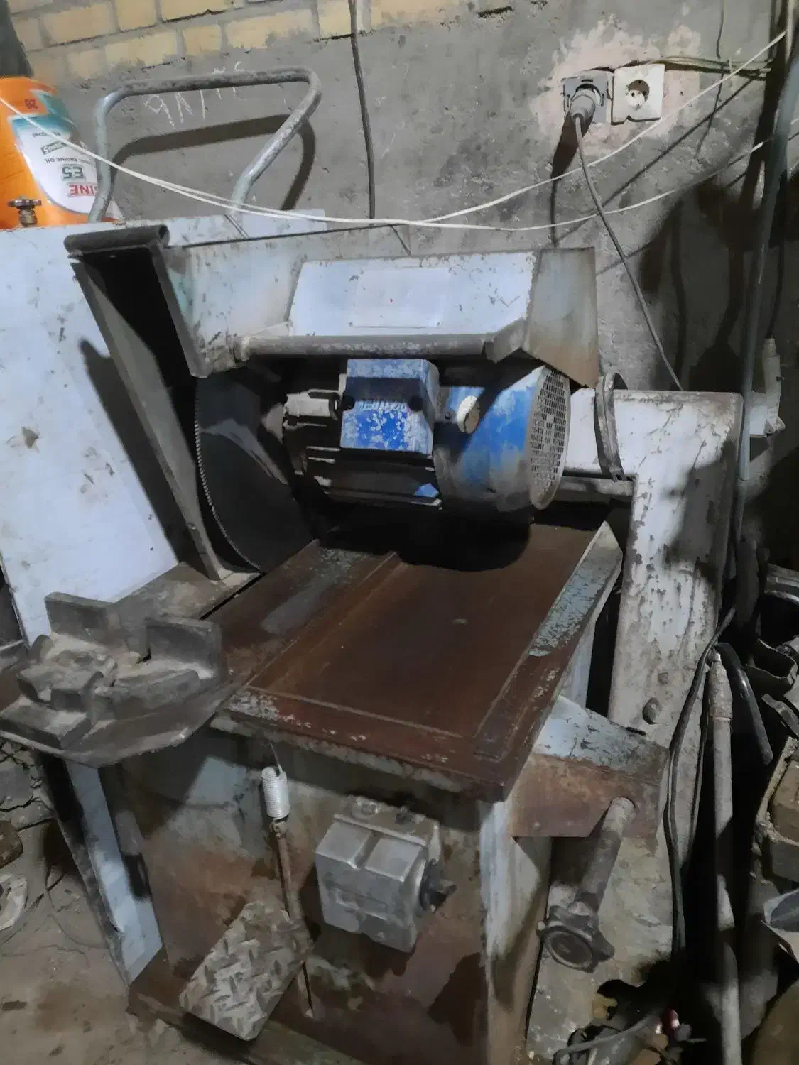 آره آتشی|ابزارآلات|سبزوار, شهرک صنعتی فرودگاه|دیوار