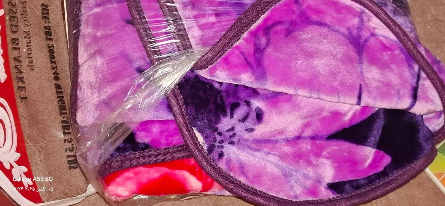 پتو گلبافت خیلی نرم و قشنگ|رختخواب، بالش، پتو|میبد, |دیوار