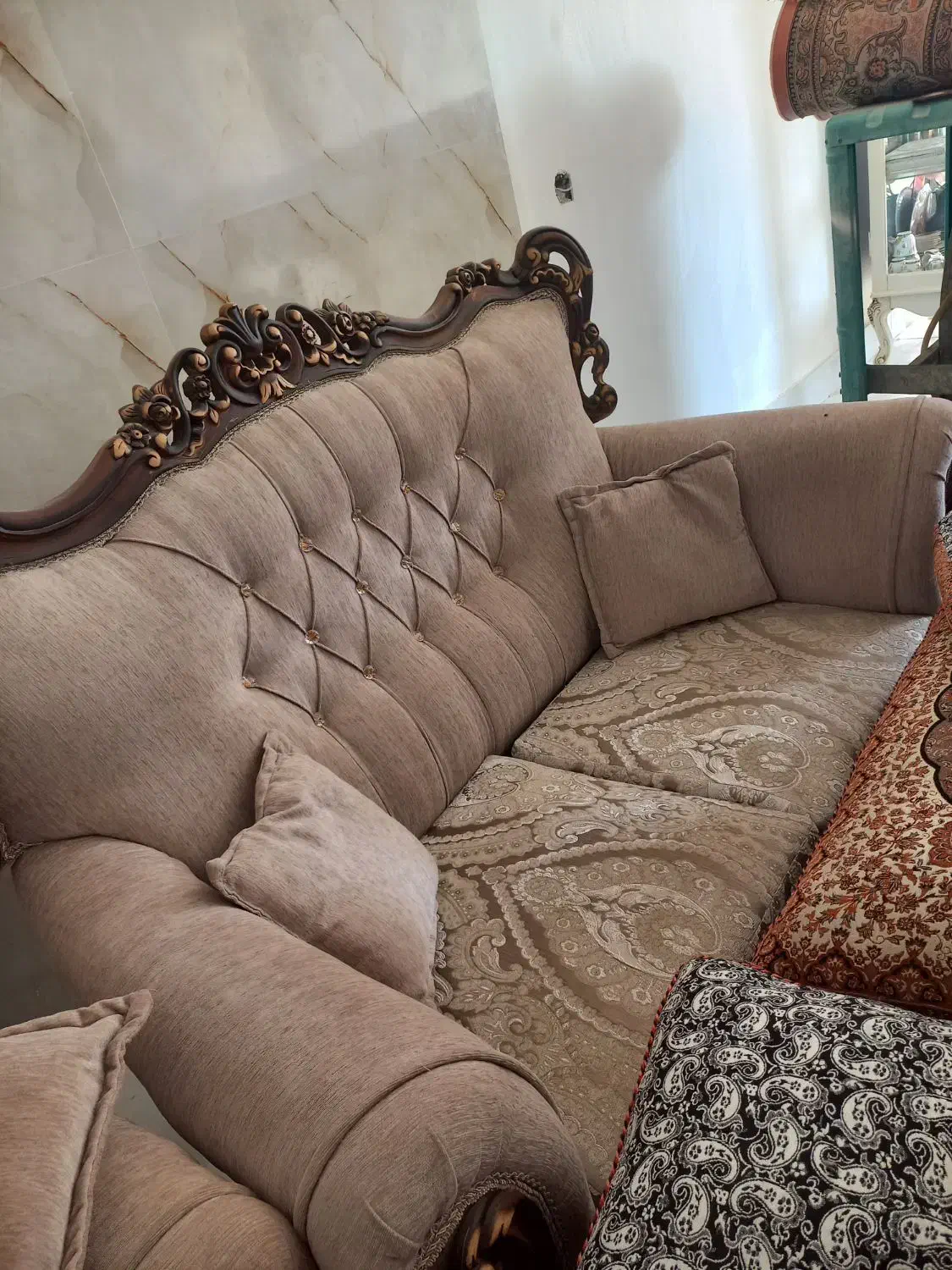 مبل سلطنتی|مبلمان خانگی و میز عسلی|سیرجان, |دیوار