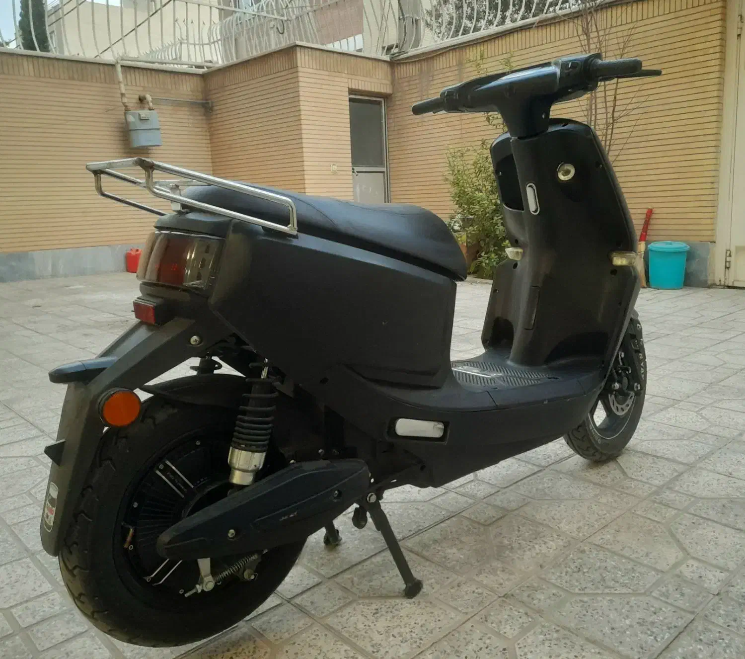 موتور برقی|موتورسیکلت|اصفهان, کوی ولی عصر|دیوار