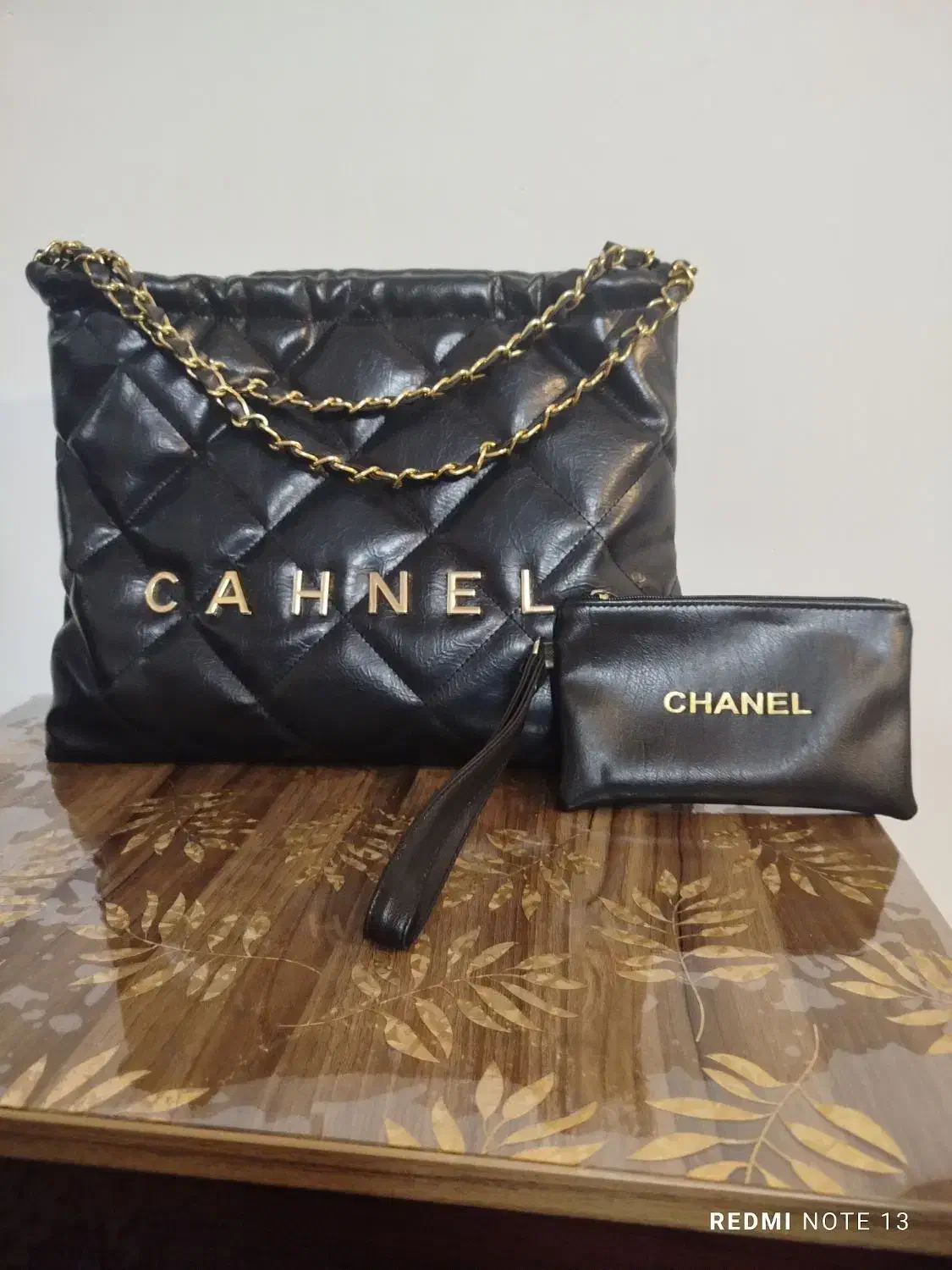 کیف|کیف، کفش، کمربند|بروجرد, |دیوار