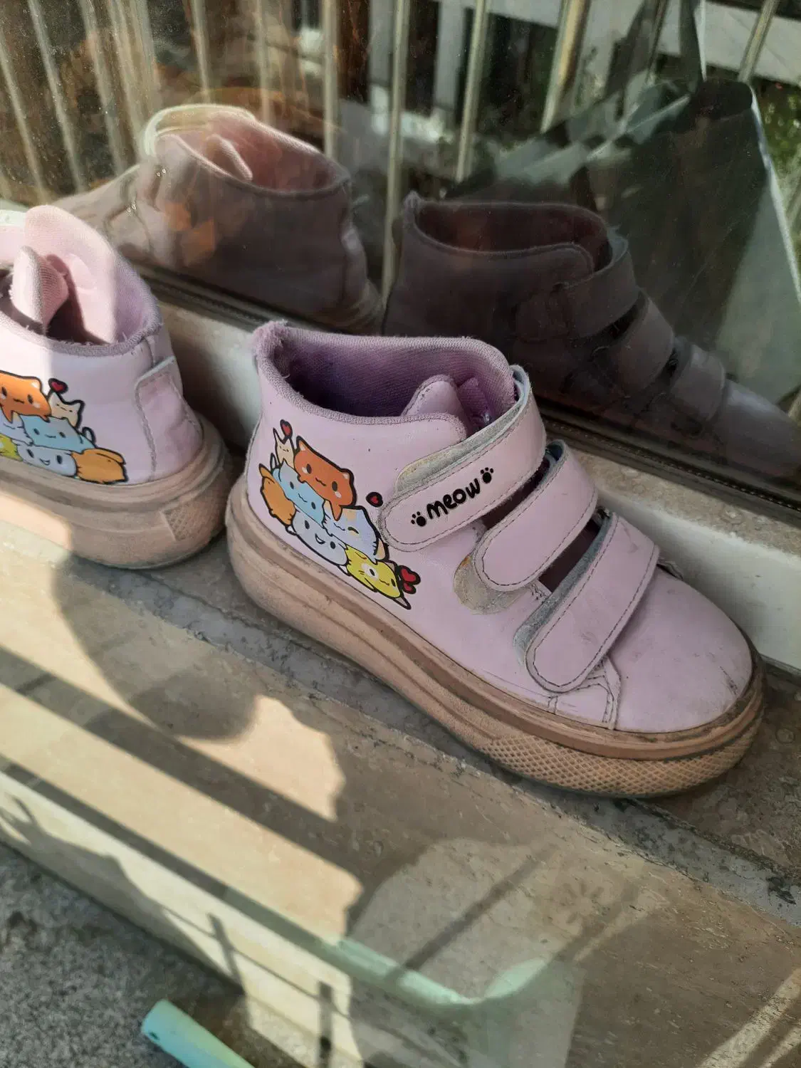 بوت اسپرت دخترانه در حد نو|کفش و لباس بچه|تهران, آهنگ|دیوار