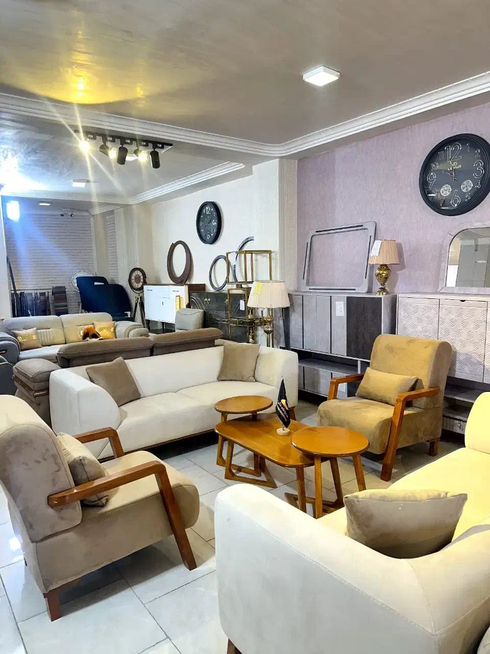 مبل فوق زیبای راحتی زرین کالا تقدیمتون|مبلمان خانگی و میز عسلی|یاسوج, |دیوار