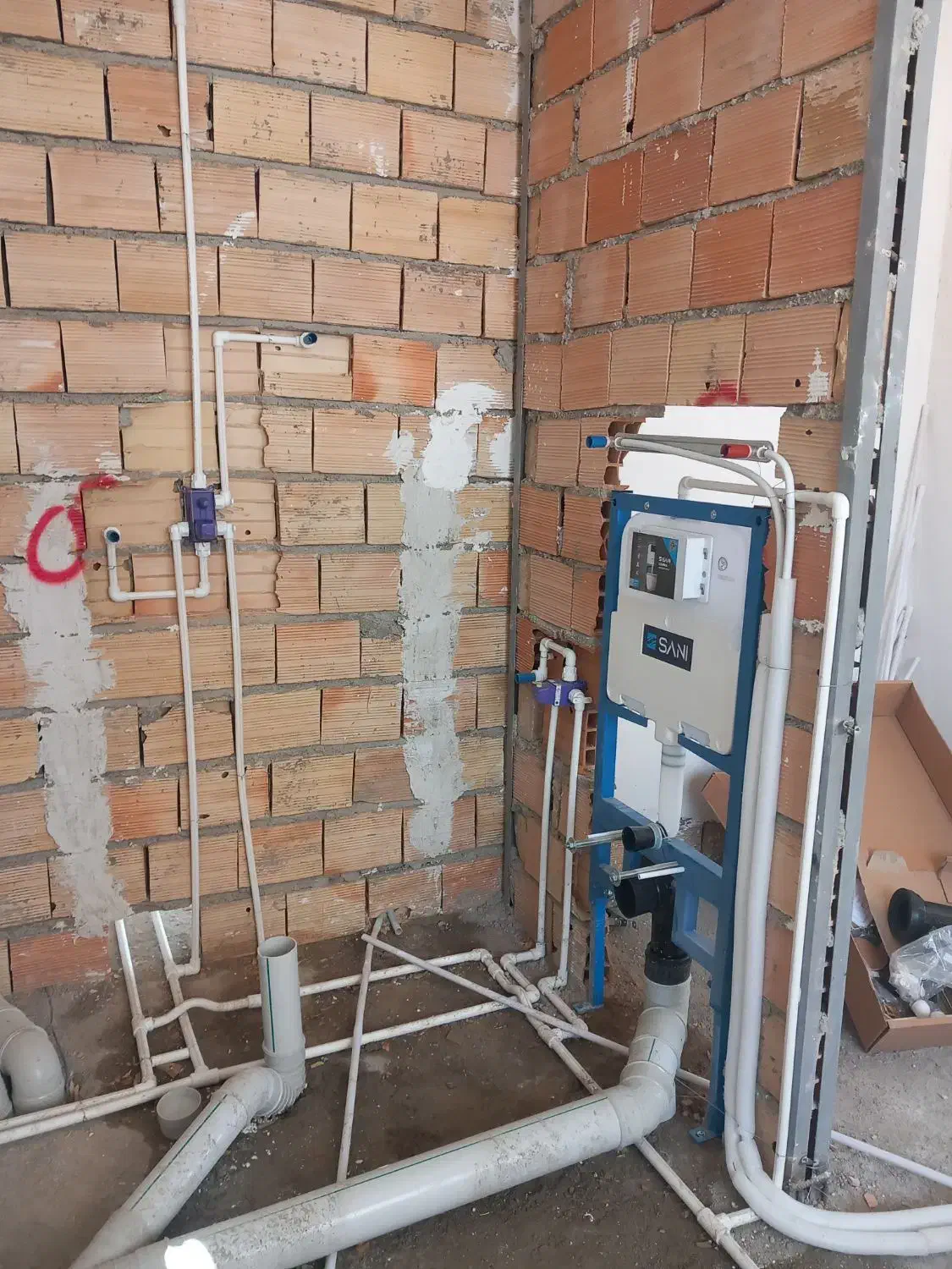 انجام‌لوله‌کشی‌ وکنده‌کاری‌وباسازی‌و‌صفر‌تاصد‌واحد|خدمات پیشه و مهارت|هشتگرد, فاز ۳ مهستان|دیوار