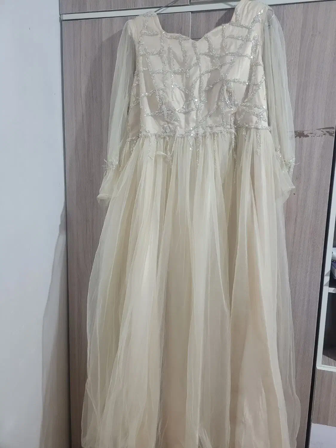 لباس مجلسی|لباس|اندیمشک, |دیوار