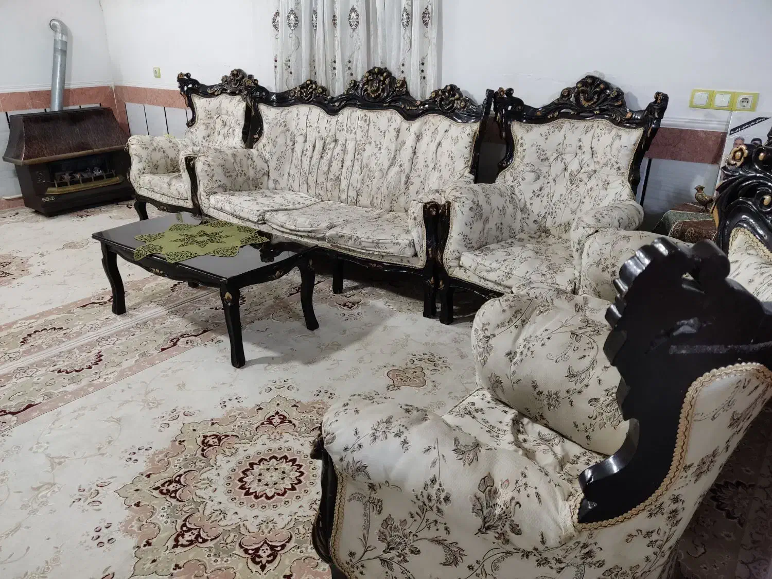 مبل سلطنتی|مبلمان خانگی و میز عسلی|بروجرد, |دیوار