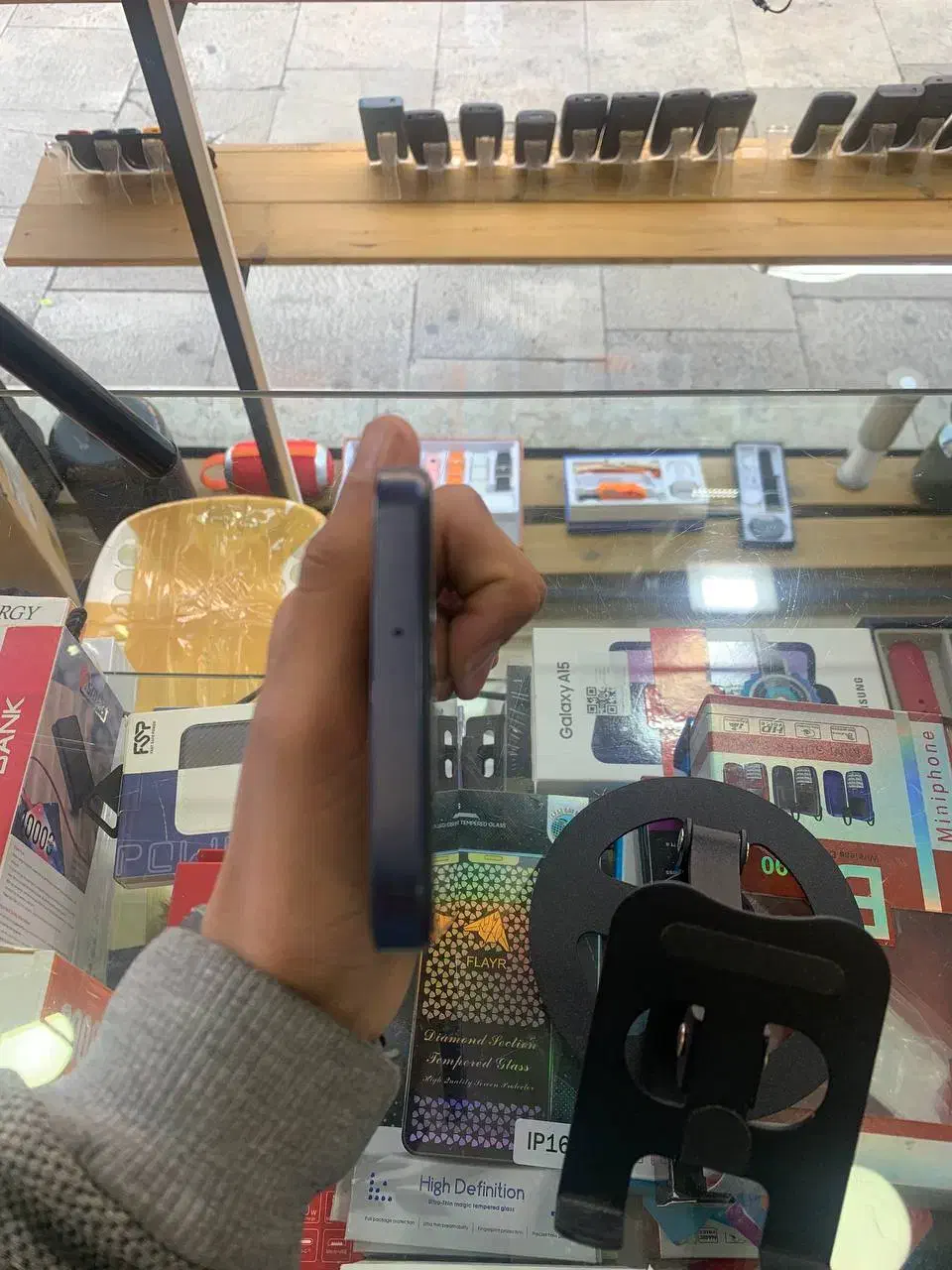 گوشی A25|موبایل|پرند, فاز ۲|دیوار