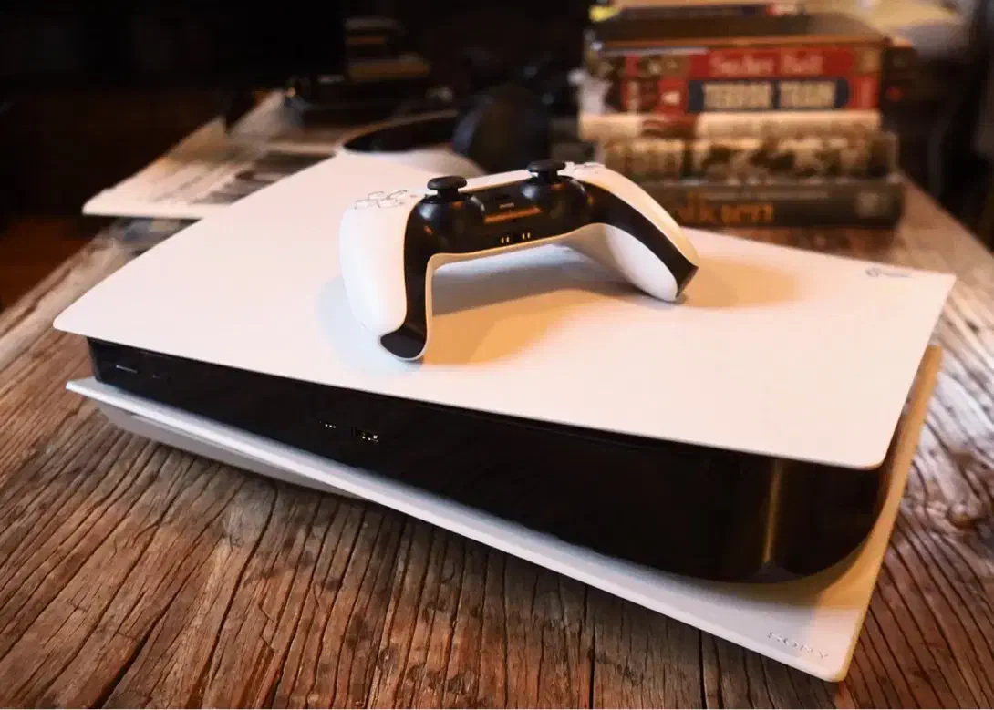 ps5 کارکرده در حد نو -دو دسته|کنسول، بازی ویدئویی و آنلاین|ملایر, |دیوار