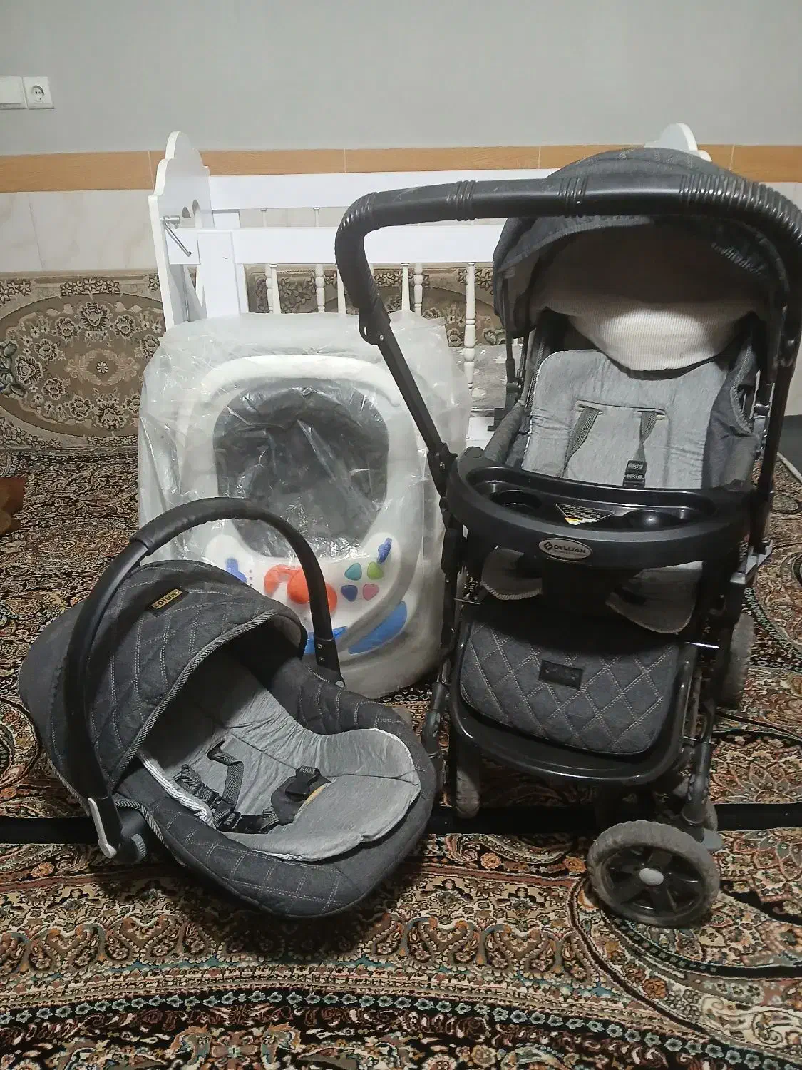 گهواره|اسباب و اثاث بچه|کوهین, |دیوار