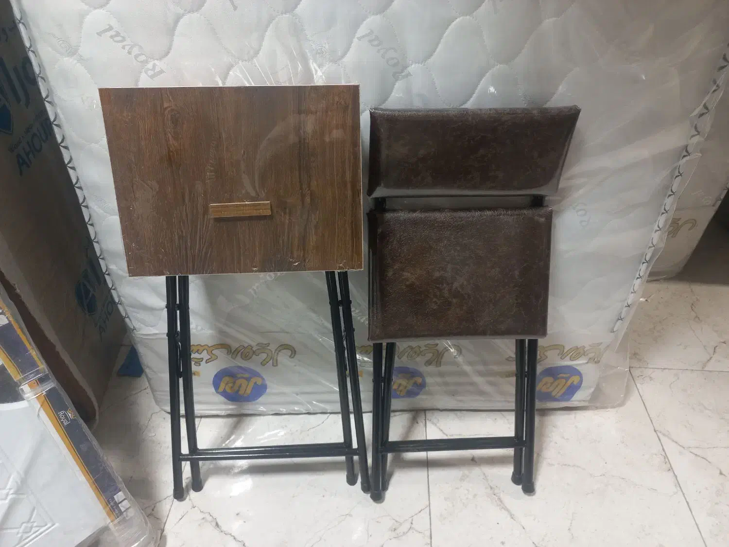 میز و صندلی نماز تاشو|صندلی و نیمکت|هشتگرد, شهرک ولیعصر (مصلی)|دیوار