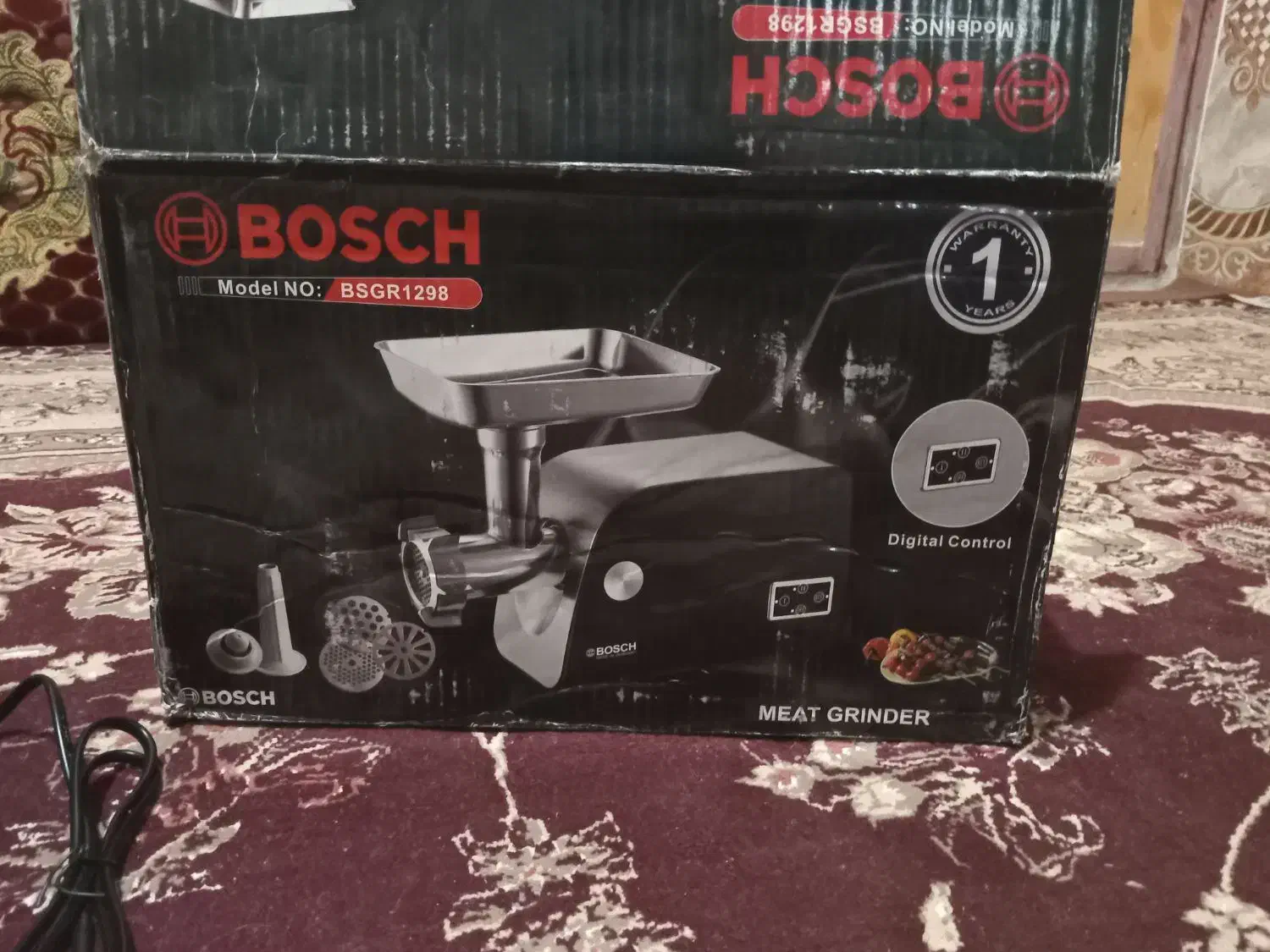 چرخ گوشت نوصفربدون کارکردقیمت مقطوع|خردکن، آسیاب، غذاساز|قلعه گنج, |دیوار