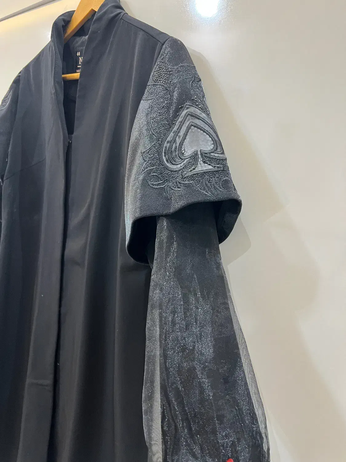 لباس|لباس|مرند, |دیوار