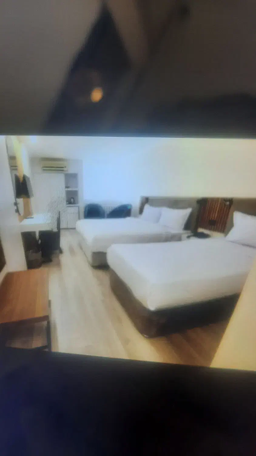 اجاره سوییت و اتاق درهتل ومهمانپذیر|اجارهٔ کوتاه‌مدت آپارتمان و سوئیت|اصفهان, باغ نگاره|دیوار