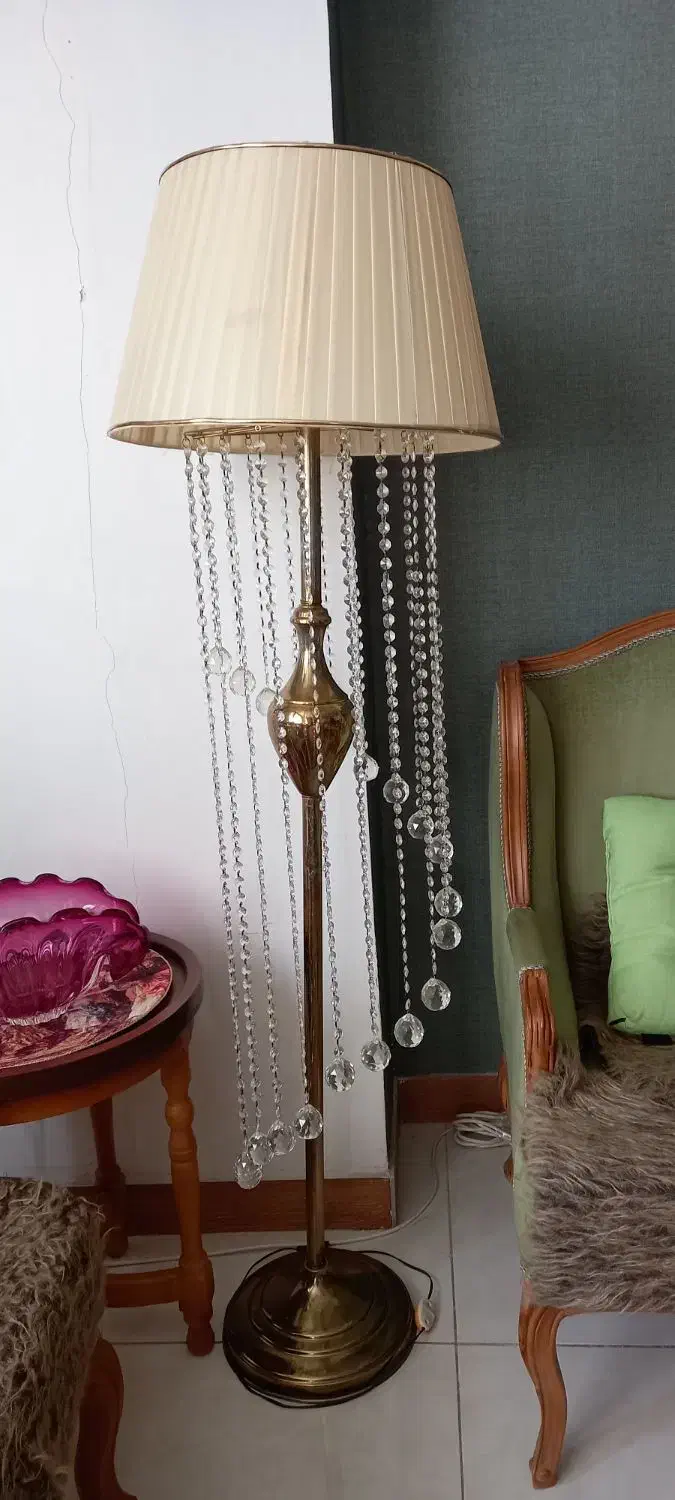 آباژور|چراغ خواب و آباژور|کرج, ساسانی (قلمستان)|دیوار