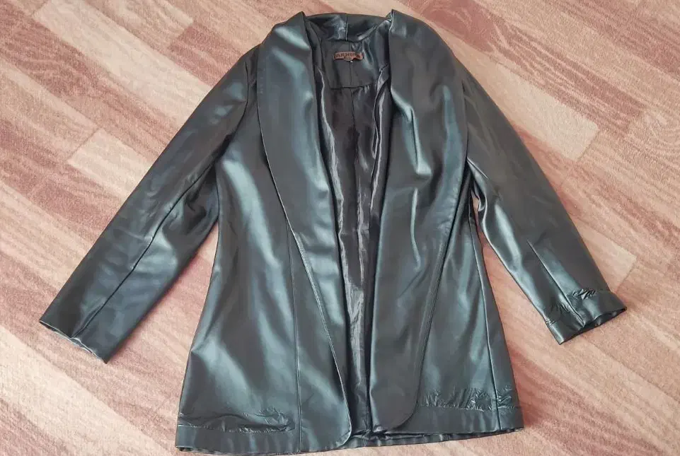 مقداری لباس سالم جهت فروش|لباس|قم, پردیسان|دیوار