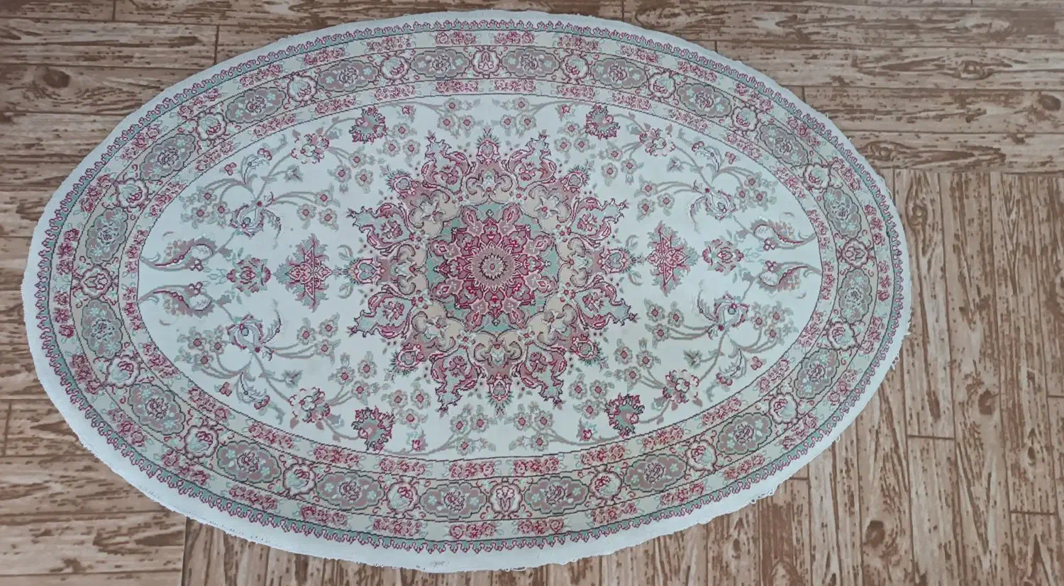 فرش بیضی ماشینی|فرش|تبریز, |دیوار