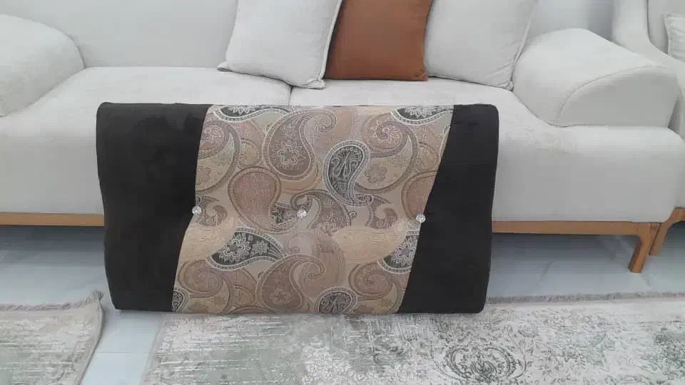 پشتی سالم و تمیز|پشتی|بندر گناوه, |دیوار