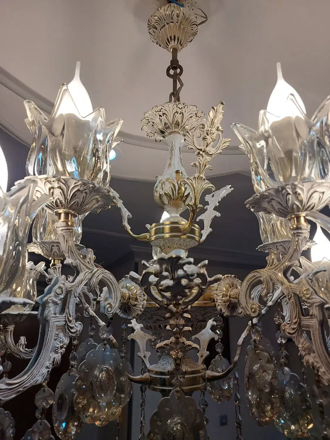 لوستر برنجی اصل|لوستر و چراغ آویز|ری, صفاییه (چشمه علی)|دیوار