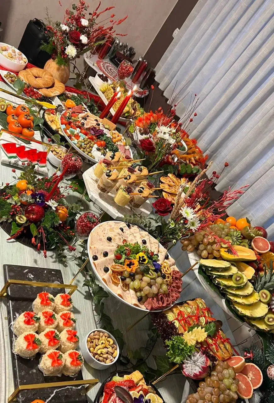 فینگرفود بادکنک آرایی دی جی شب یلدا و شب چله|خدمات پذیرایی، مراسم|مشهد, فارغ التحصیلان|دیوار