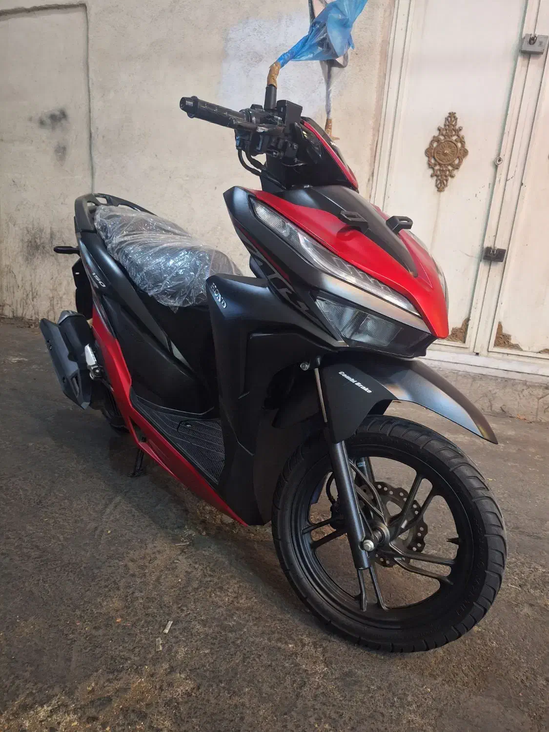 کیلیک واریو۱۴۰۰|موتورسیکلت|تهران, مختاری|دیوار