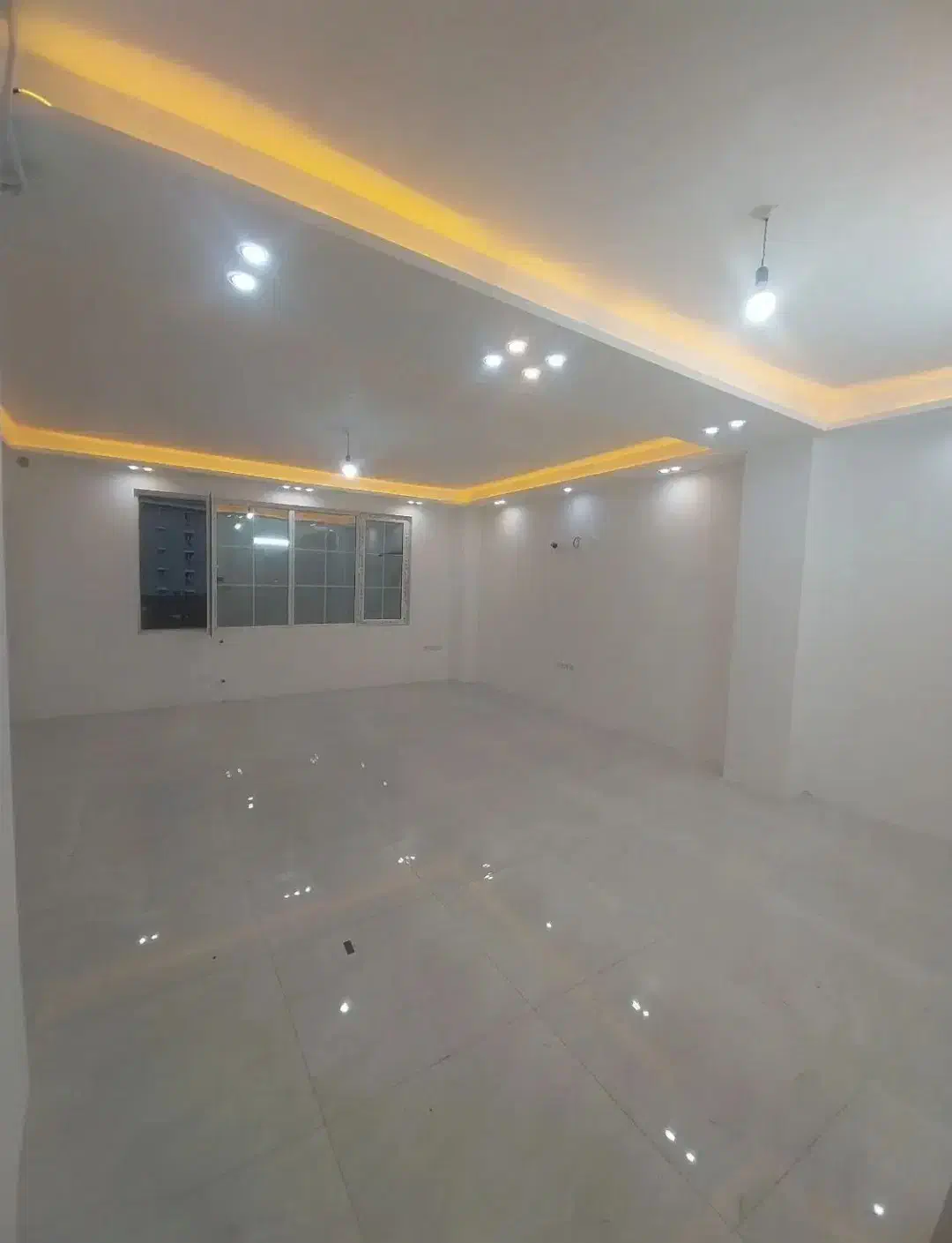 آپارتمان ۸۲ متری /داخل شهر/ ابتدای خیابان شهدا|فروش آپارتمان|رودسر, |دیوار