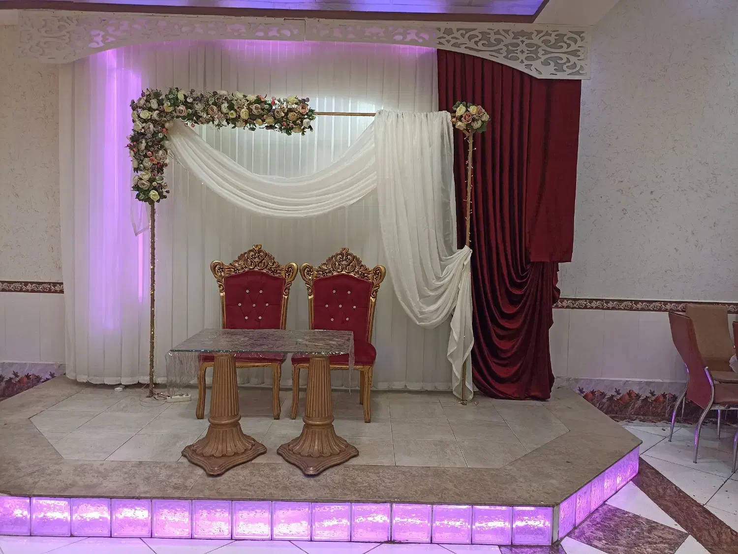 تالار مهرماه ابتدای گلدشت|خدمات پذیرایی، مراسم|بروجرد, |دیوار