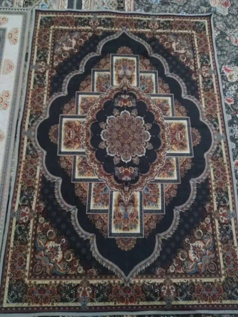 قالیچه پشت نمدی و پلی استری|فرش|مسجد سلیمان, |دیوار