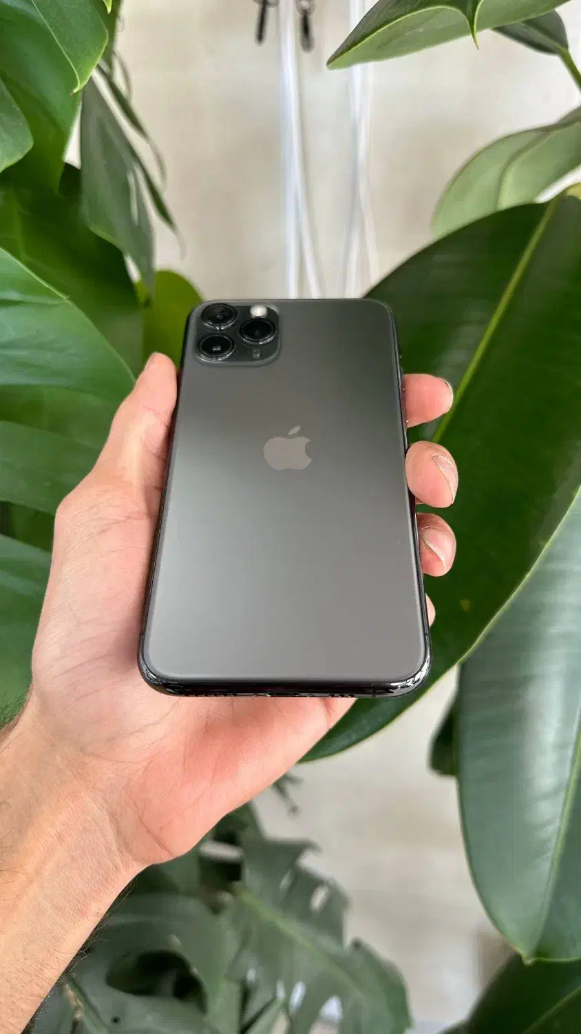 iphone 11pro|موبایل|سمنان, |دیوار