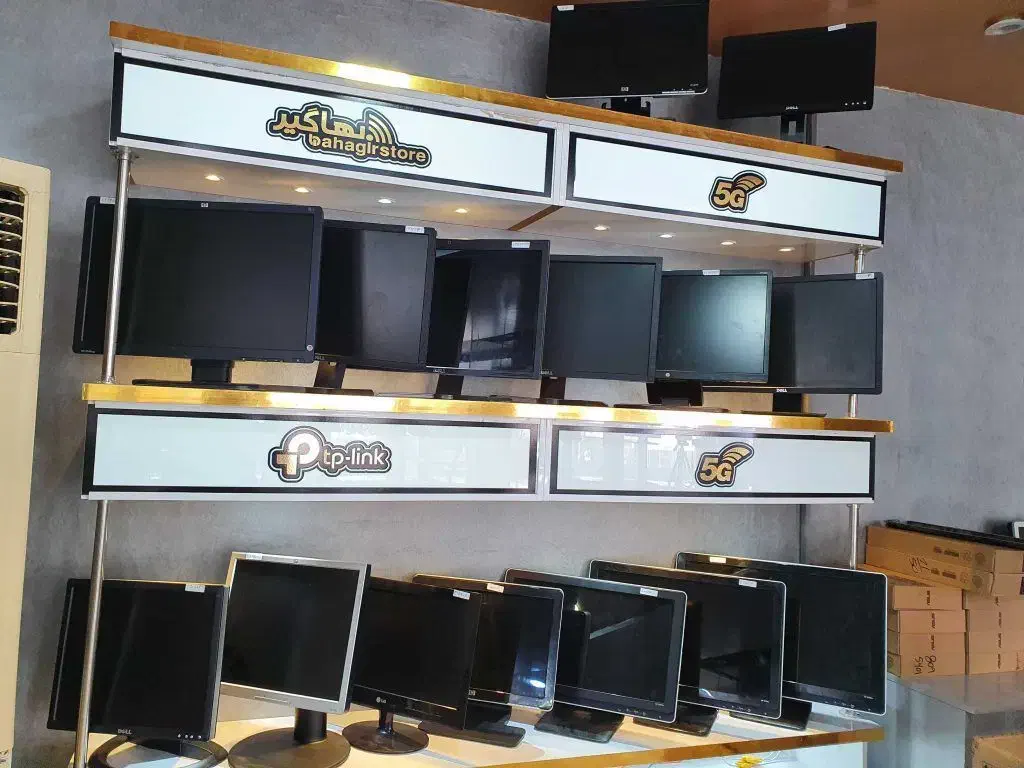 مانیتور 17 اینج ال سی دی مناسب دوربین مداربسته|قطعات و لوازم جانبی رایانه|اصفهان, احمدآباد|دیوار