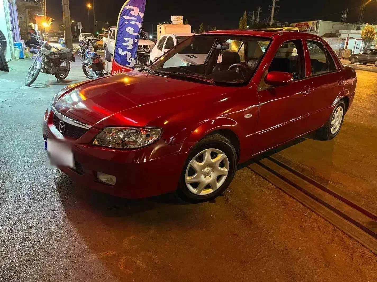 مزدا ۳۲۳ اتومات تیپ ۵ آلبالویی|خودرو سواری و وانت|تهران, گلستان (شهرک راه آهن)|دیوار