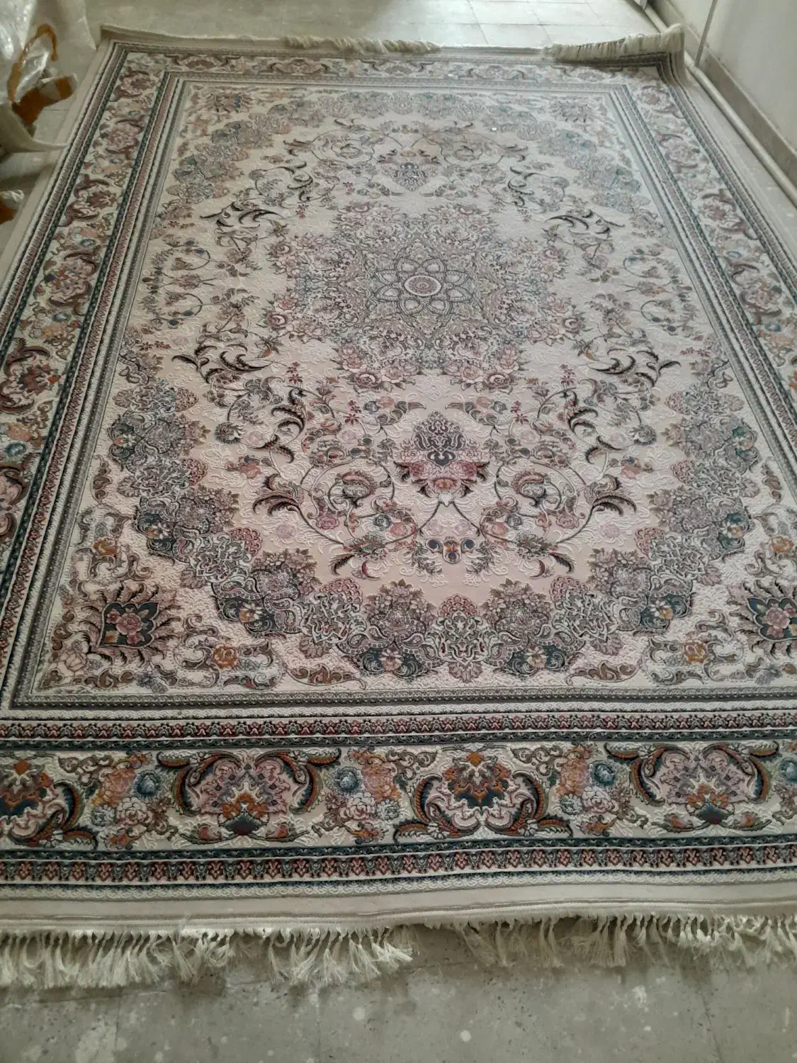 فرش ۷۰۰ شانه و ۱۲۰۰ شانه ۹ متری در حد نونو|فرش|قدس, شهرقدس|دیوار