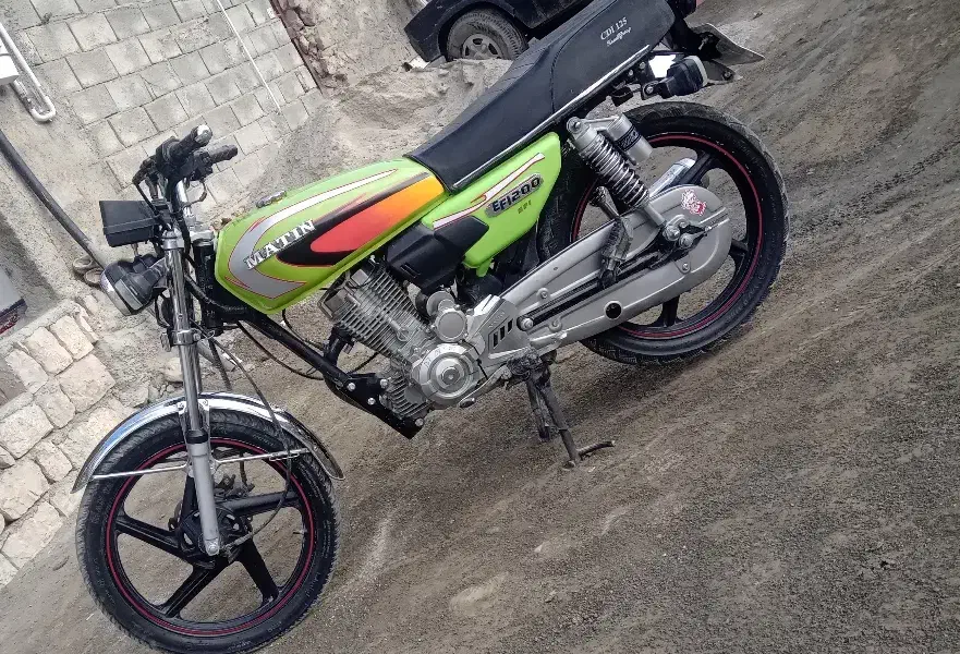 موتور 200متین|موتورسیکلت|شاهیوند, |دیوار