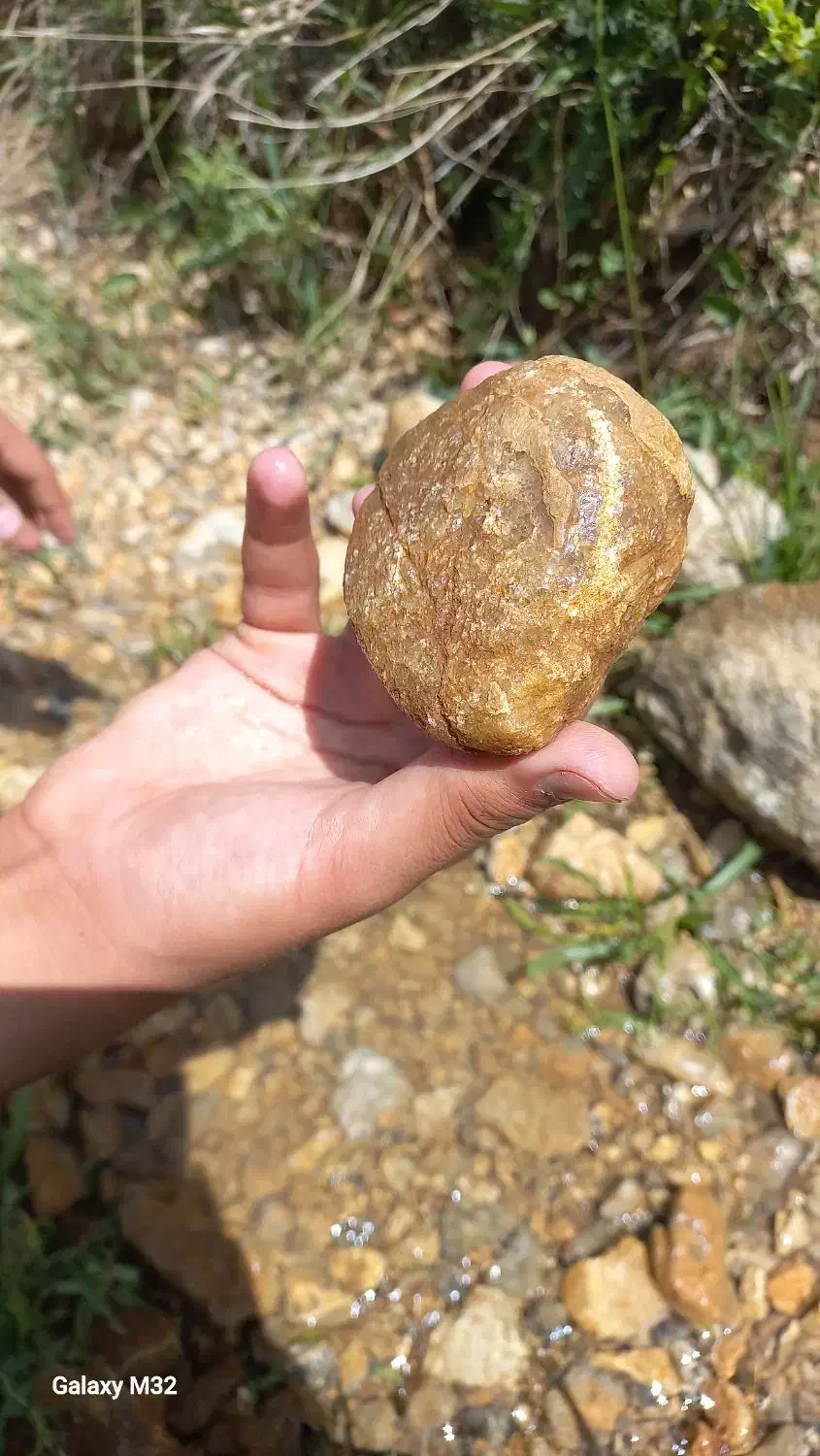 سنگ سیترین نباتی|جواهرات|برخوار, |دیوار