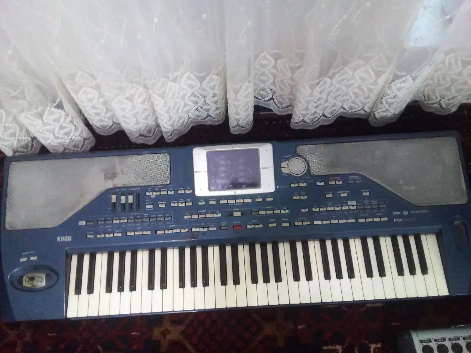 ارگ pa800 بهمراه ۳عدد باندوپایه|پیانو، کیبورد، آکاردئون|بناب, |دیوار